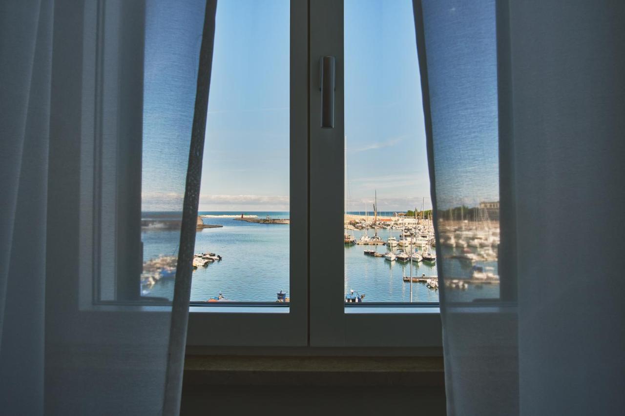 Miche Luxury Home - Appartamento Vista Mare A Трани Экстерьер фото
