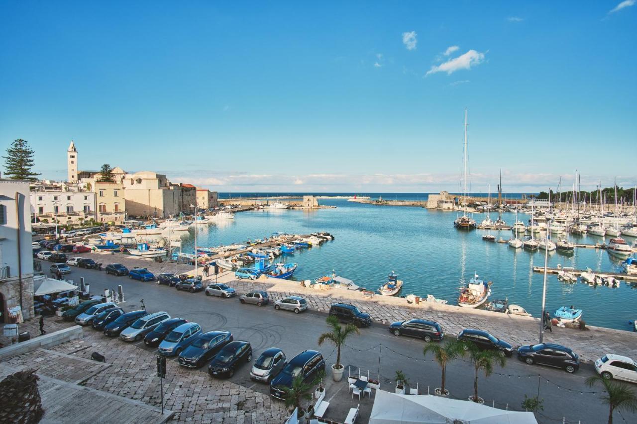 Miche Luxury Home - Appartamento Vista Mare A Трани Экстерьер фото
