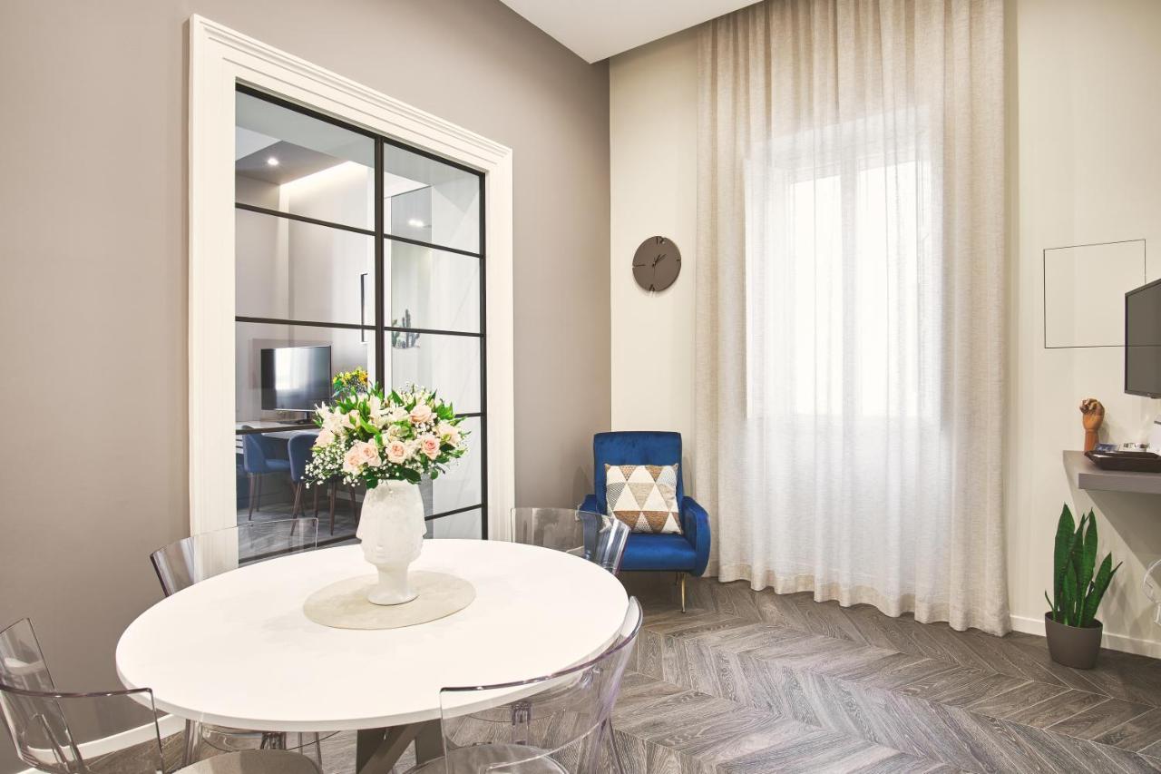 Miche Luxury Home - Appartamento Vista Mare A Трани Экстерьер фото